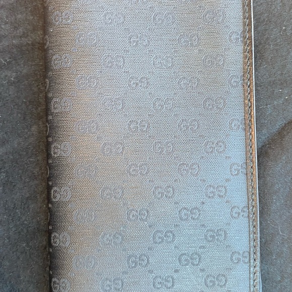 Authentic Vintage Gucci glasses case - Picture 4 of 4